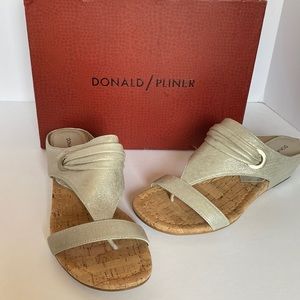 2 inch wedge  size 9M leather upper